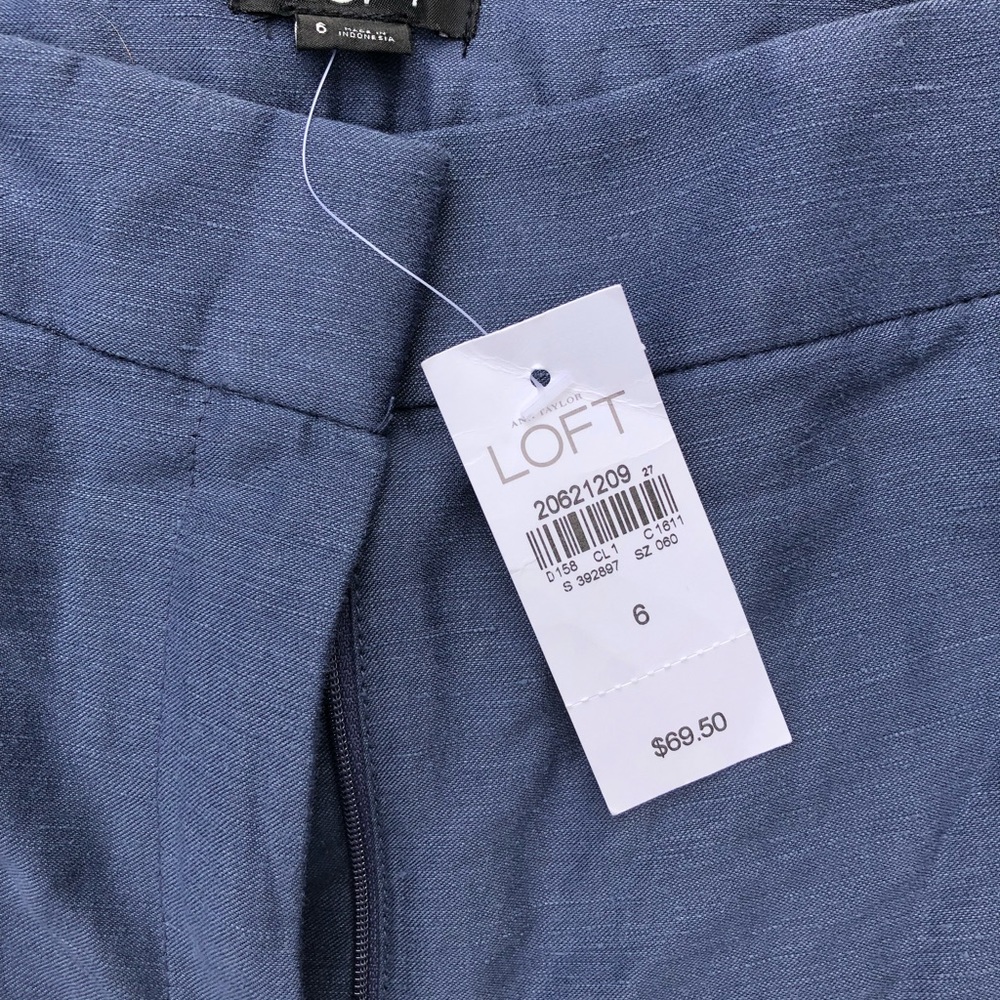 Loft linen/rayon/and 9percent polyester blue wider leg pants